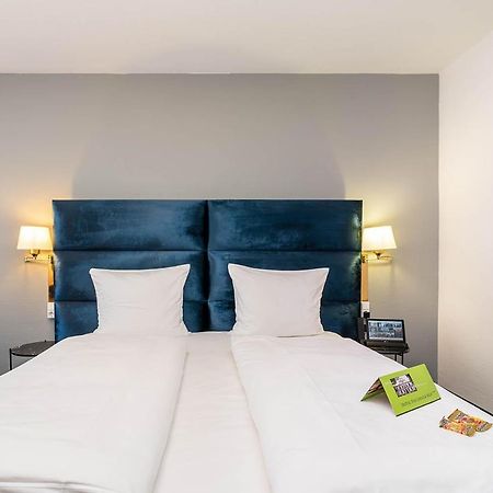 Hotel Frechener Hof ภายนอก รูปภาพ
