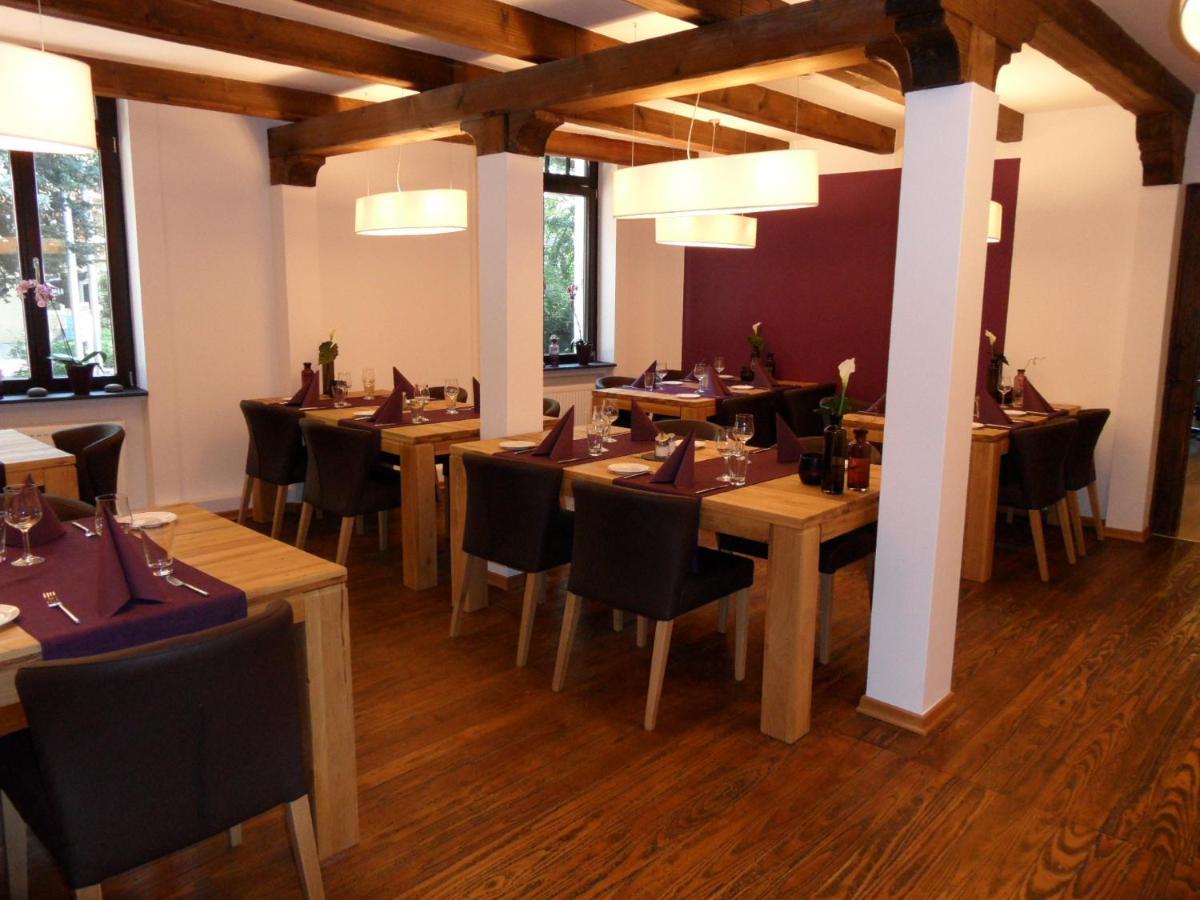 Hotel Frechener Hof ภายนอก รูปภาพ