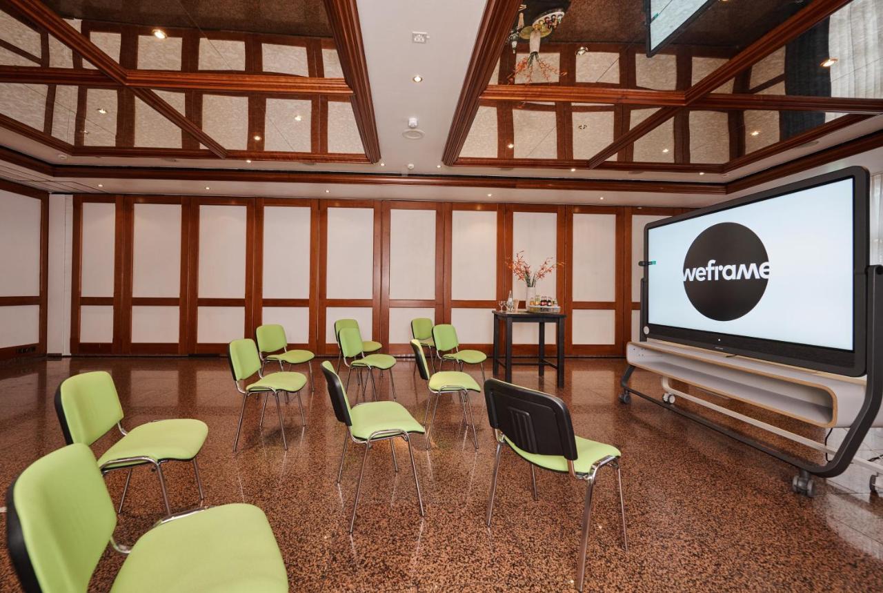 Hotel Frechener Hof ภายนอก รูปภาพ