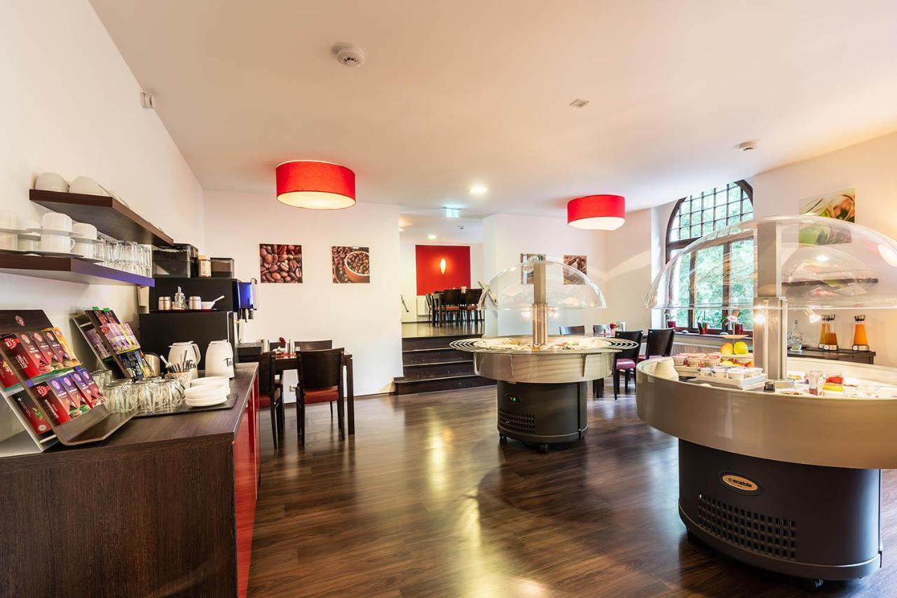 Hotel Frechener Hof ภายนอก รูปภาพ